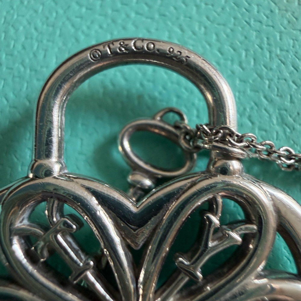 Tiffany & Co. Silver Filigree Heart & Key Pendant Necklace - Picture 5 of 6